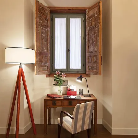 Boutique Corral Del Rey 3*